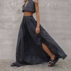 Dissh Linen Skirt.  Perfect Condition